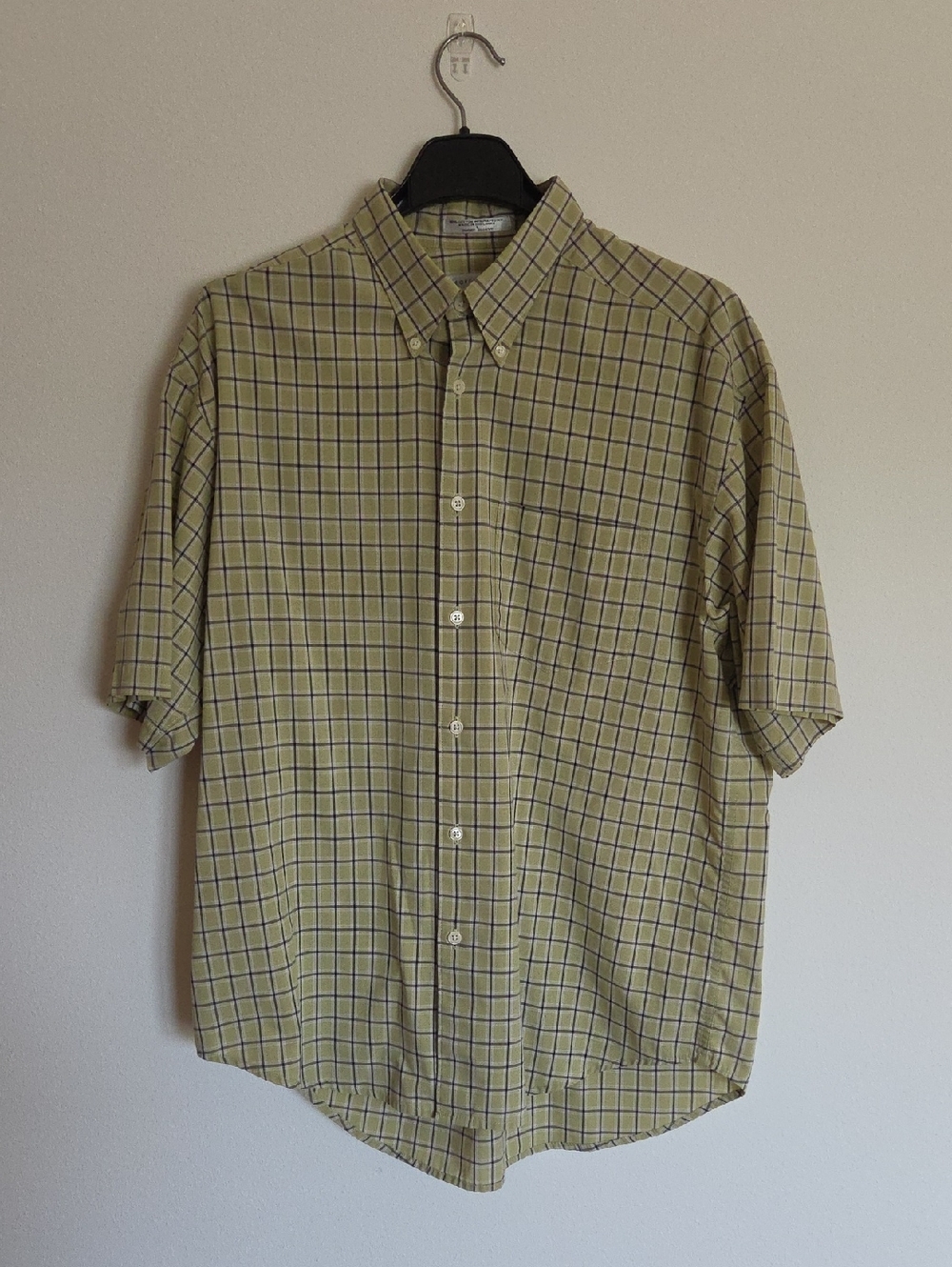 Geoffrey Beene Short-Sleeve Button-Down Plaid Shirt in Olive Green and Navy